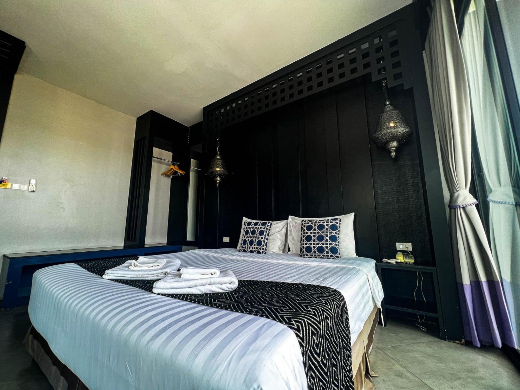Srisawara Casa Hotel Krabi town Eksteriør bilde