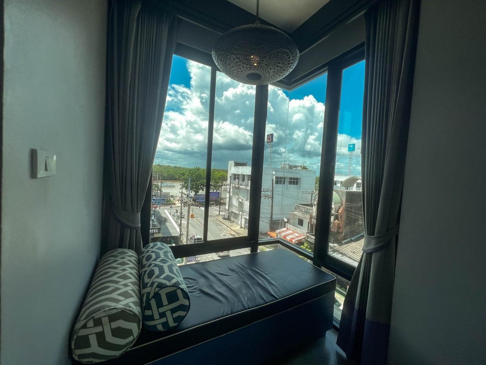Srisawara Casa Hotel Krabi town Eksteriør bilde